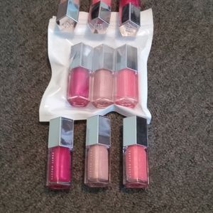 COPY - FENTY BEAUTY BY RIHANNA GLOSS BOMB